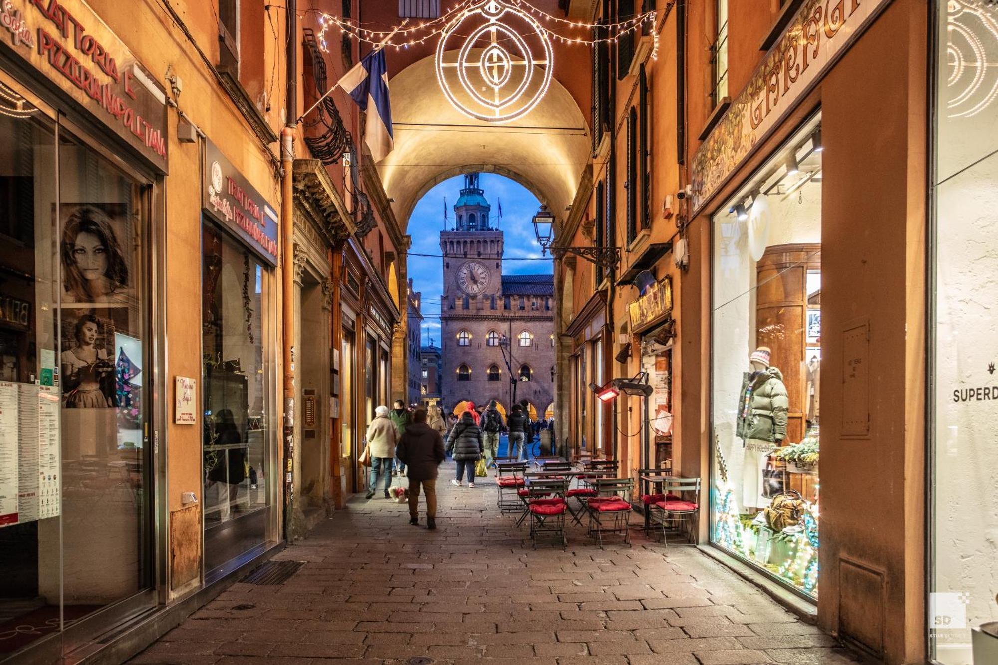 Urbanicooh Garisenda - Piazza Maggiore View Μπολόνια Εξωτερικό φωτογραφία